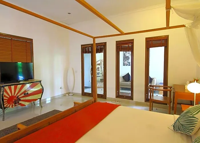 ホテル Mahayana 3br -7min Access & 10min To Canggu